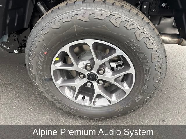 New 2026 Jeep Gladiator Sport AWD/4WD image 7
