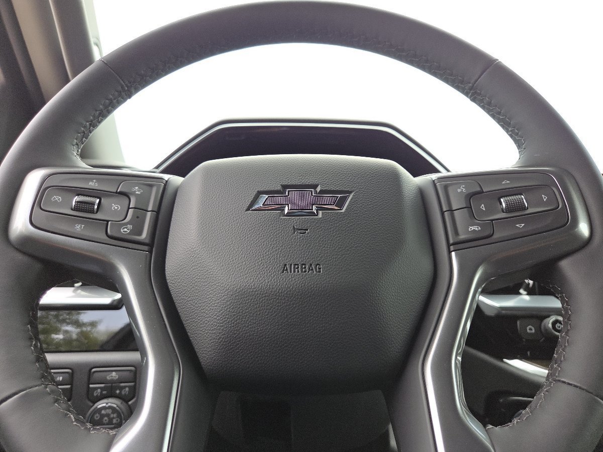 New 2026 Chevrolet Silverado 1500 LT Trail Boss w/ Dark Appearance Package AWD/4WD image 28