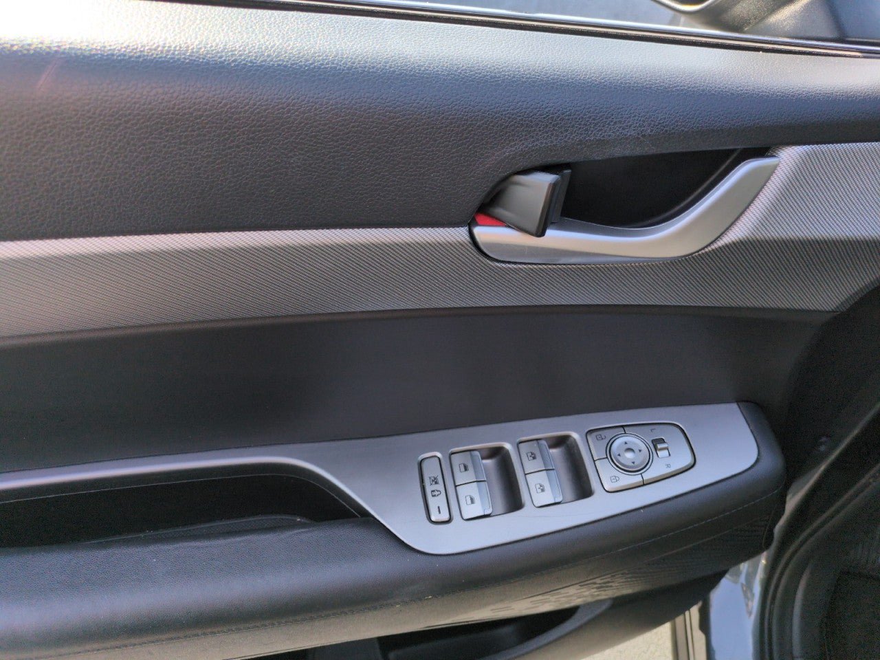 Used 2023 Hyundai Palisade SEL FWD image 12