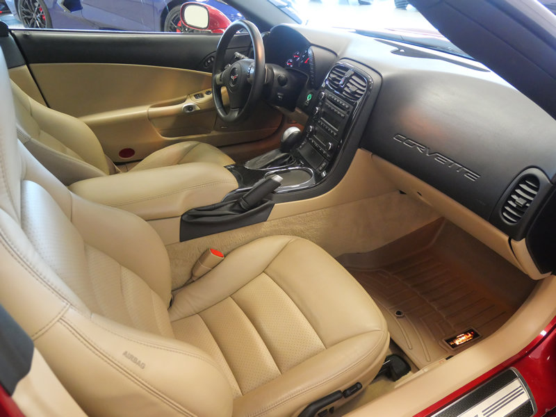 Used 2011 Chevrolet Corvette Grand Sport w/ Preferred Equipment Group RWD image 15