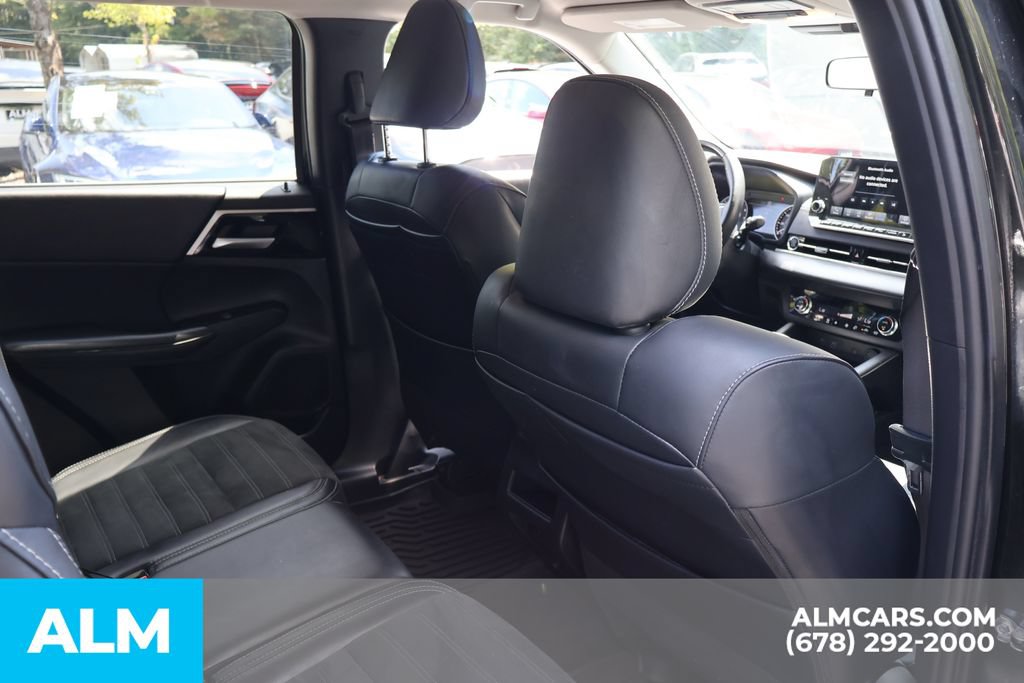 Used 2024 Mitsubishi Outlander SE AWD/4WD image 23