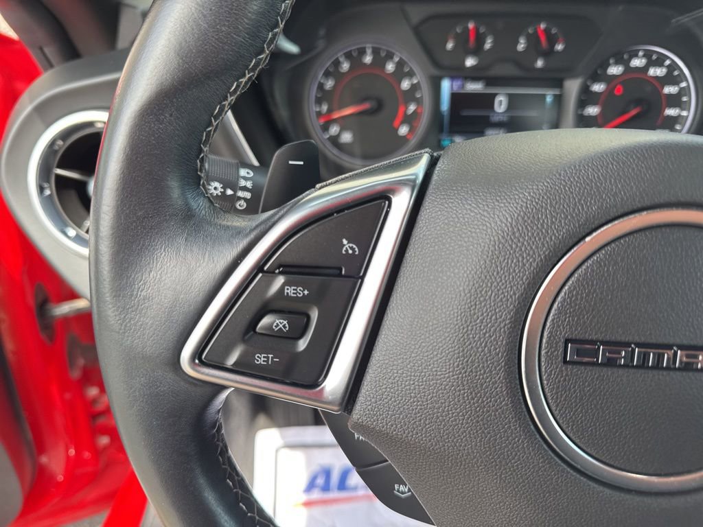 Used 2016 Chevrolet Camaro LT RWD image 16
