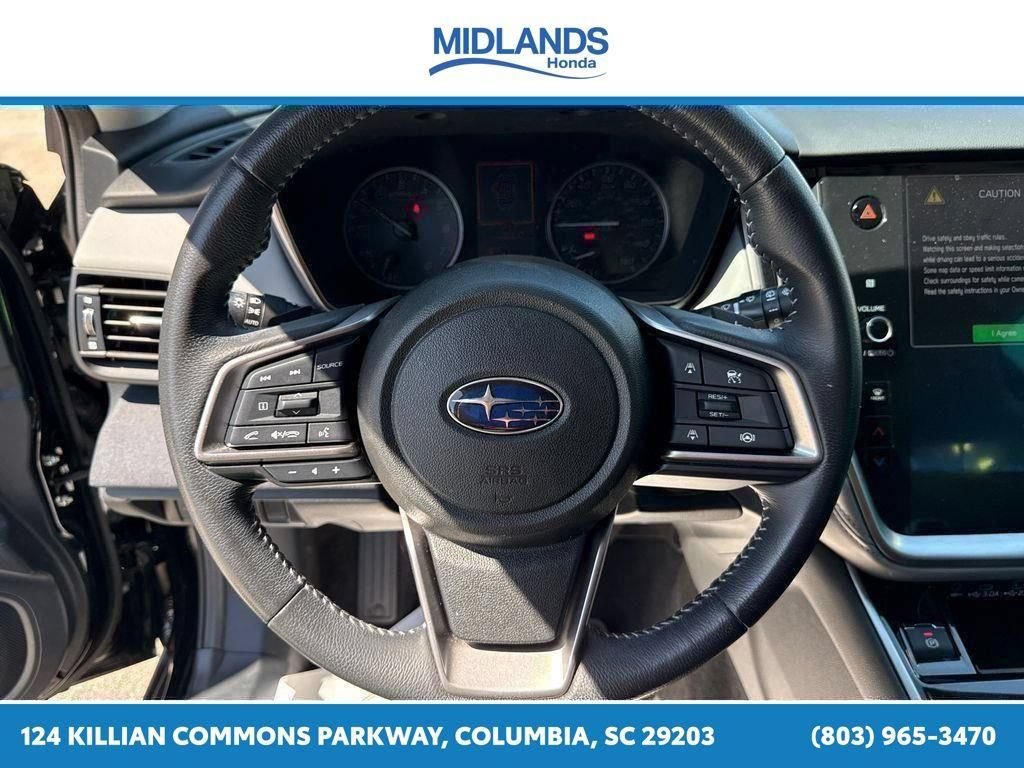 Used 2024 Subaru Outback Premium AWD/4WD image 32