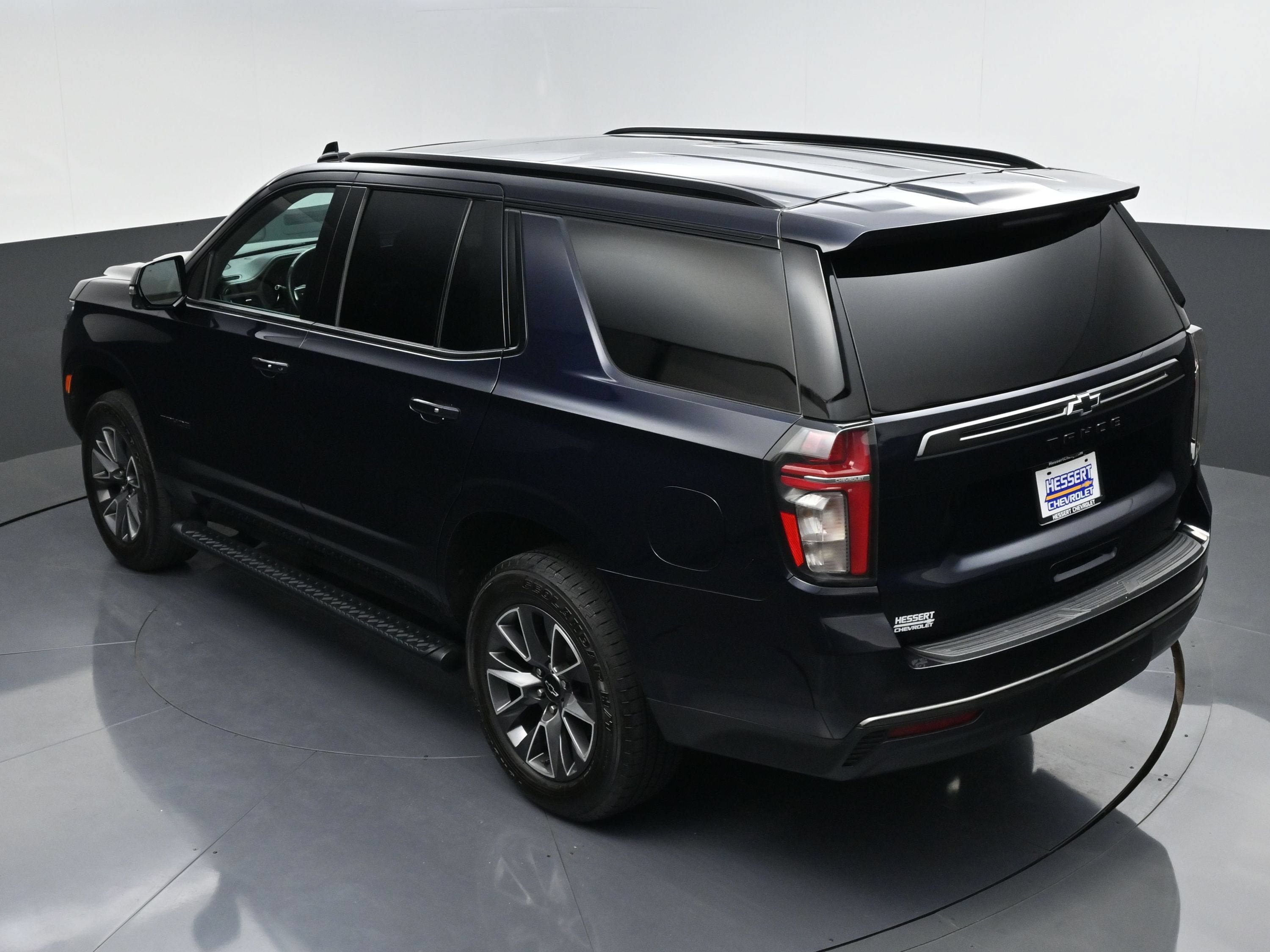 Certified 2021 Chevrolet Tahoe Z71 w/ Z71 Signature Package AWD/4WD image 52