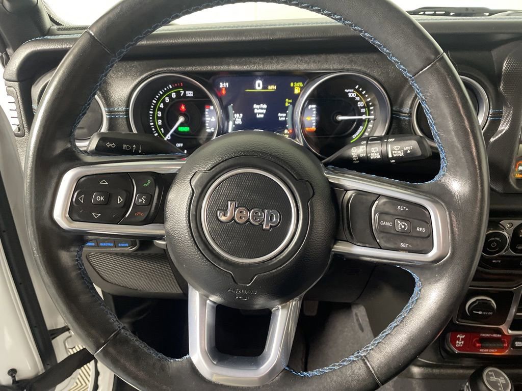Used 2023 Jeep Wrangler Unlimited Rubicon 4xe w/ Cold Weather Group AWD/4WD image 14