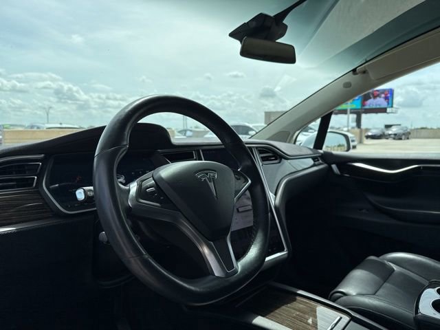 Used 2016 Tesla Model X 90D image 15