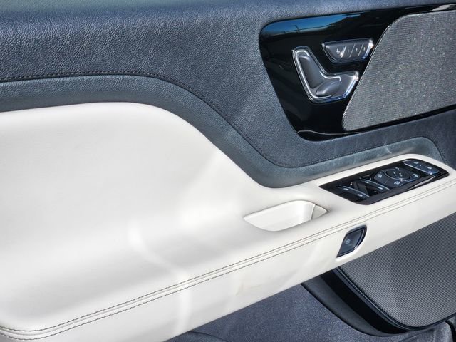 New 2026 Lincoln Aviator AWD w/ Jet Appearance Package image 9