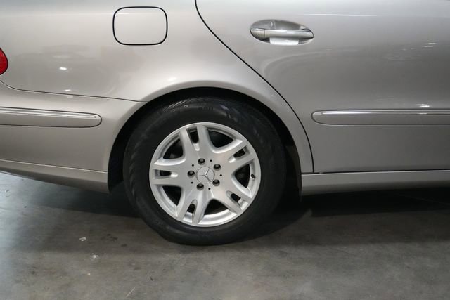 Used 2004 Mercedes-Benz E 320 Sedan image 12