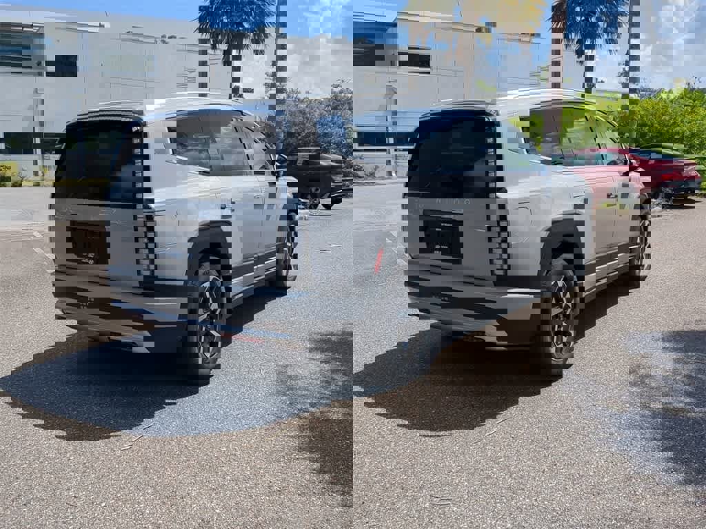 New 2026 Hyundai Ioniq 9 S image 6