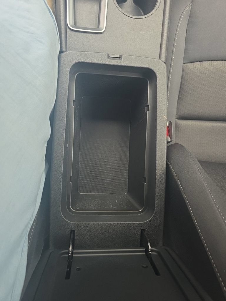 Used 2025 Nissan Altima 2.5 SV FWD image 28
