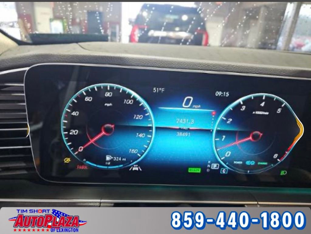 Used 2023 Mercedes-Benz GLE 450 4MATIC w/ AMG Line Exterior image 4