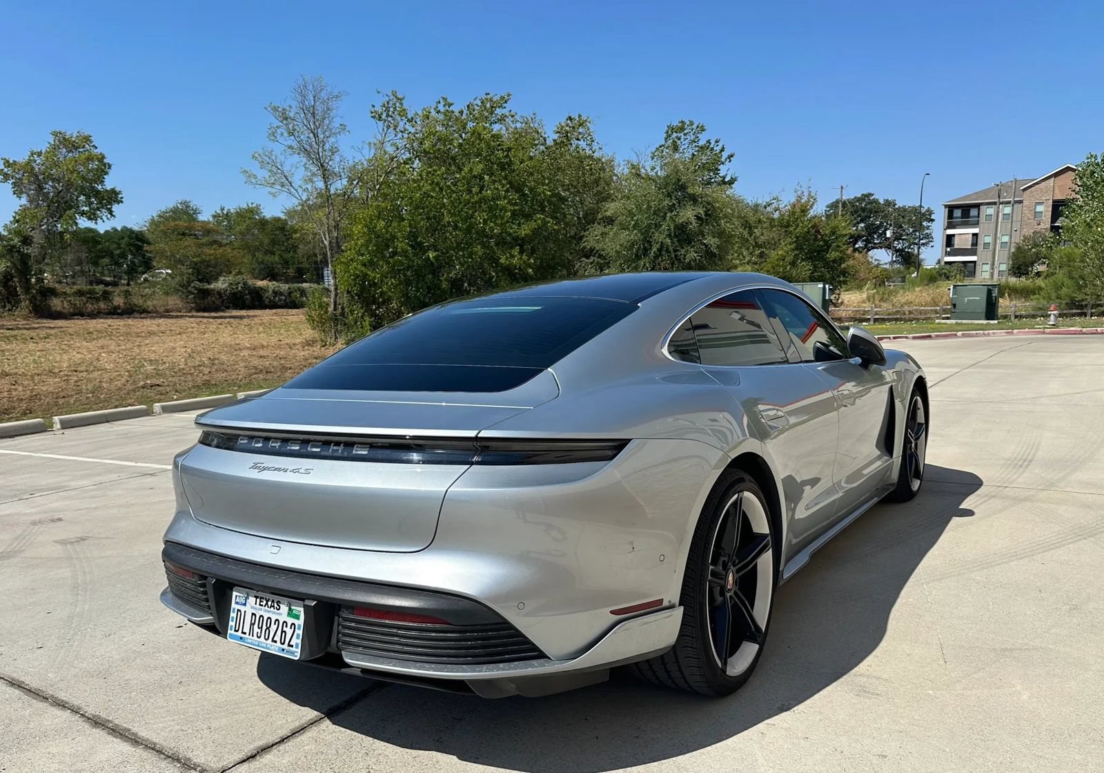Used 2020 Porsche Taycan 4S AWD/4WD image 6