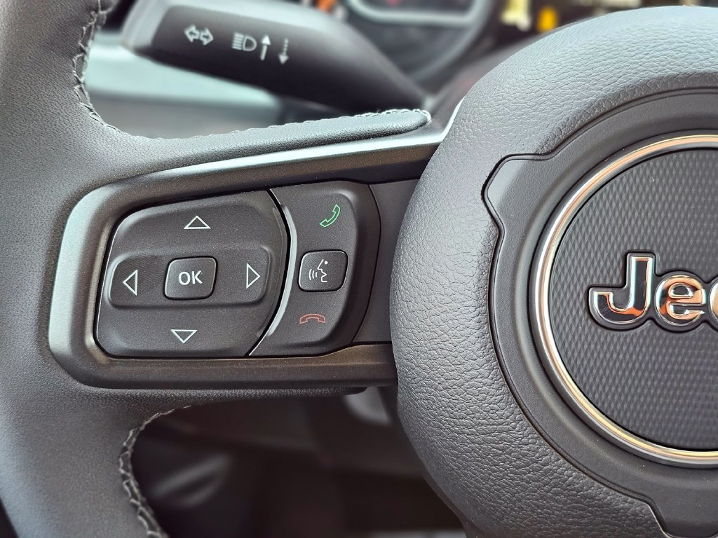 New 2026 Jeep Gladiator Willys AWD/4WD image 17