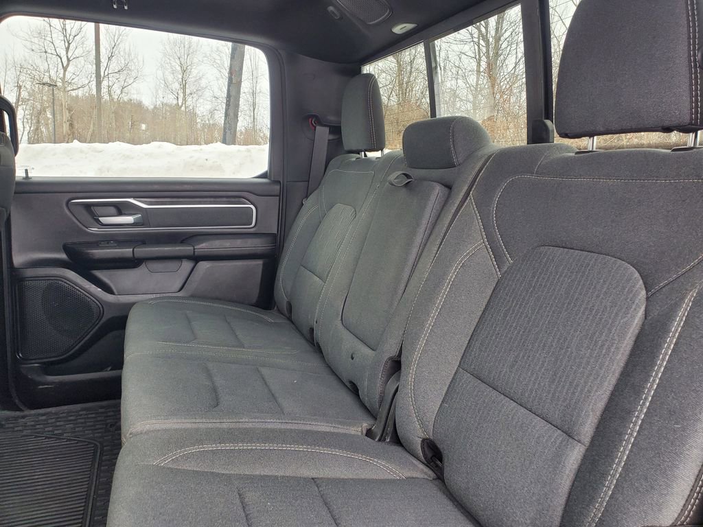 Used 2022 RAM 1500 Big Horn AWD/4WD image 30
