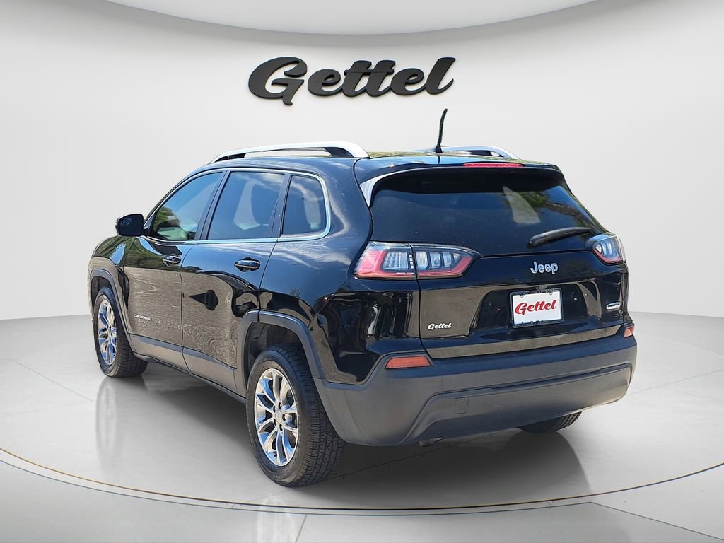 Used 2019 Jeep Cherokee Latitude Plus w/ Comfort/Convenience Group FWD image 6