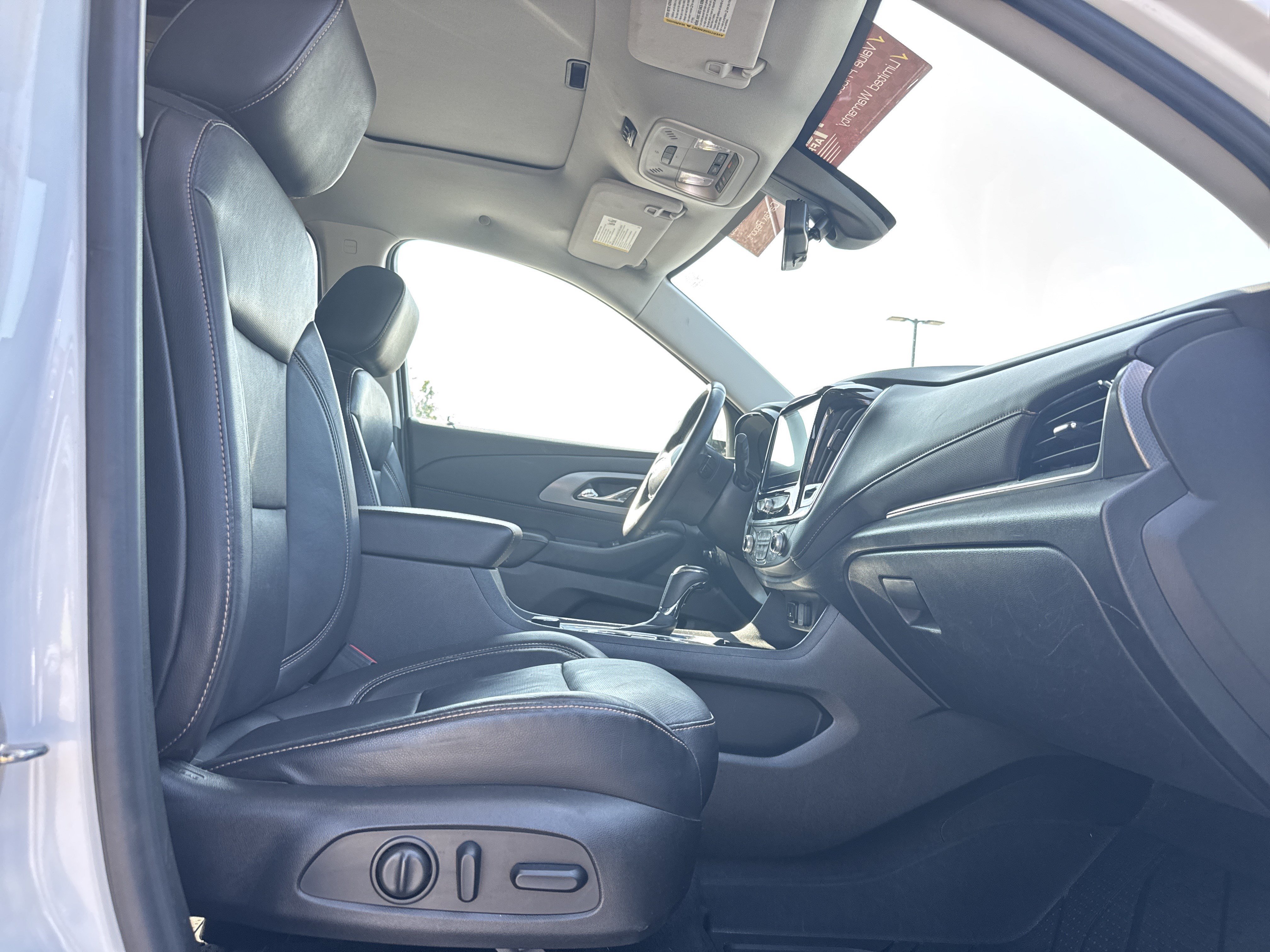Used 2018 Chevrolet Traverse Premier AWD/4WD image 34