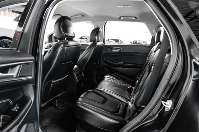 Used 2019 Ford Edge Titanium image 49