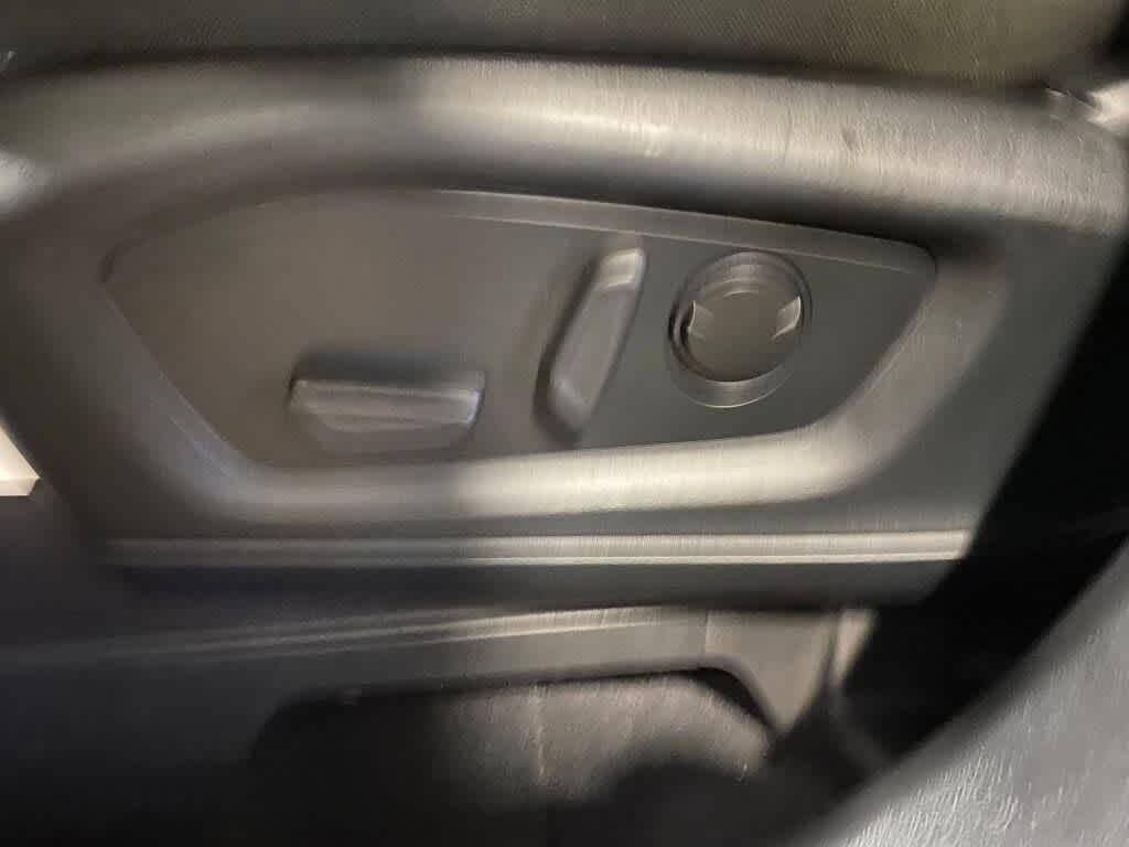 Used 2021 Ford Explorer XLT AWD/4WD image 8