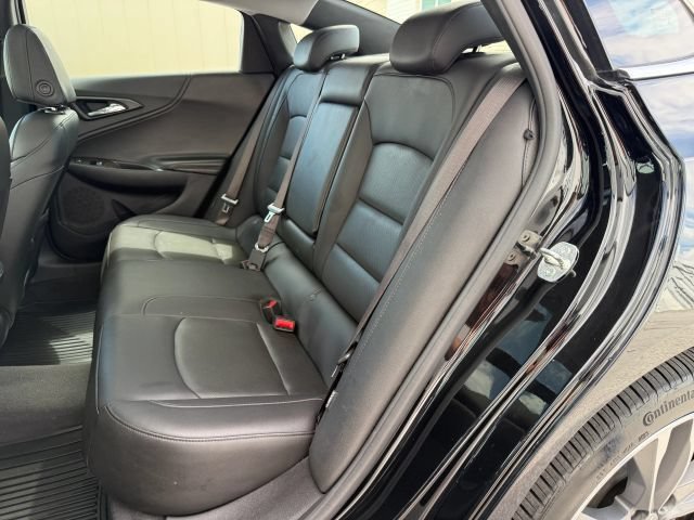 Used 2020 Chevrolet Malibu Premier FWD image 17