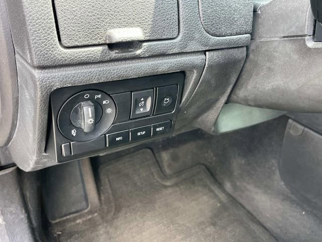 Used 2010 Ford Fusion SEL image 25