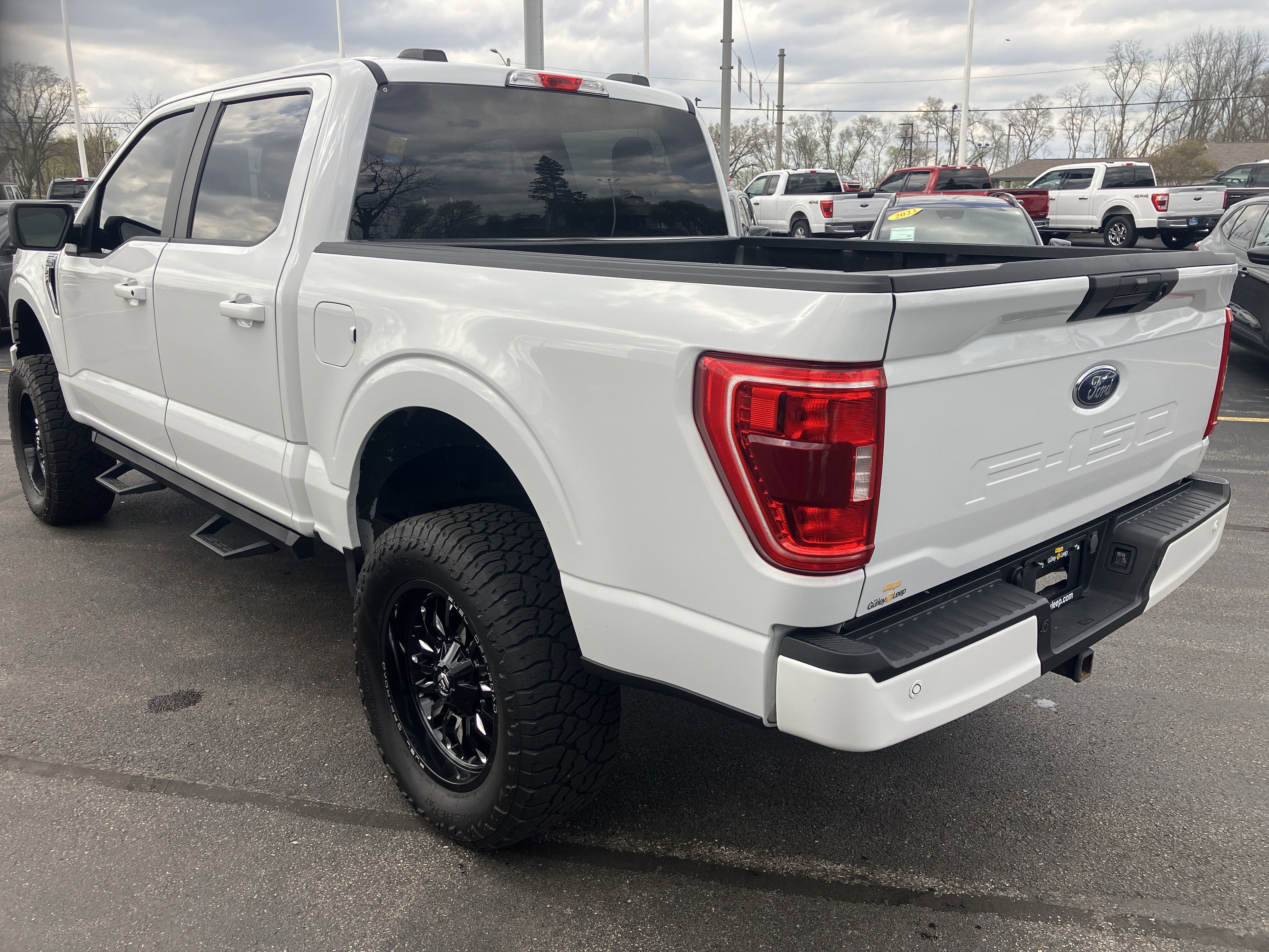 Used 2023 Ford F150 XLT w/ Trailer Tow Package AWD/4WD image 5