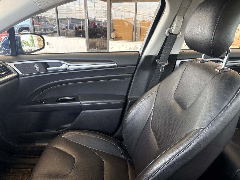 Used 2014 Ford Fusion Titanium AWD/4WD image 25