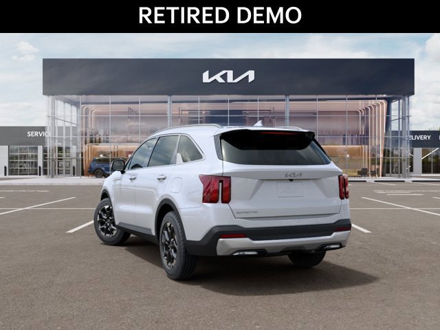 New 2026 Kia Sorento S w/ S Panoramic Sunroof Package FWD image 5