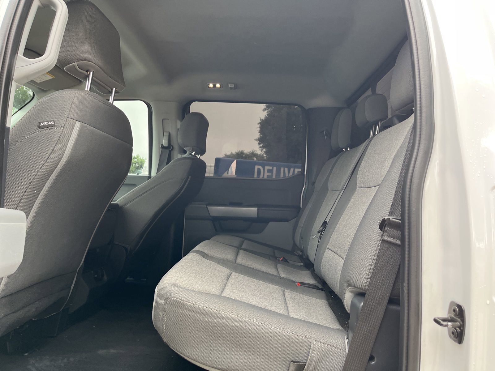 Used 2024 Ford F250 XL w/ STX Appearance Package AWD/4WD image 8