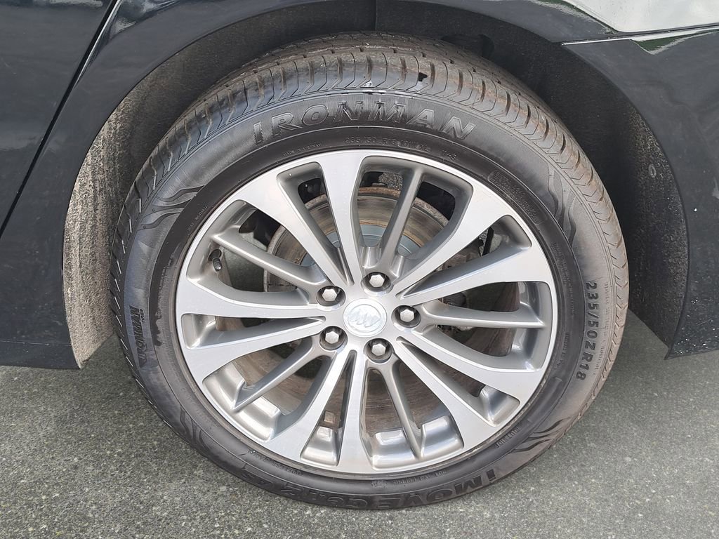 Used 2019 Buick LaCrosse Premium w/ Driver Confidence Package II AWD/4WD image 32