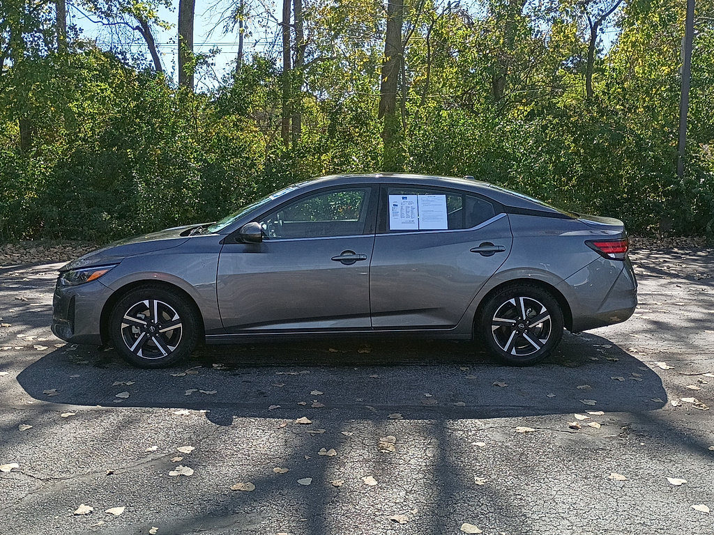 Used 2025 Nissan Sentra SV FWD image 6