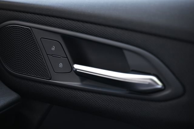 New 2026 Audi Q3 quattro 2.0T AWD/4WD image 39