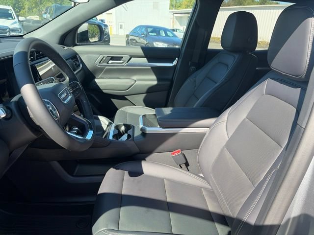 New 2027 GMC Terrain Elevation w/ Elevation Premium Package AWD/4WD image 12