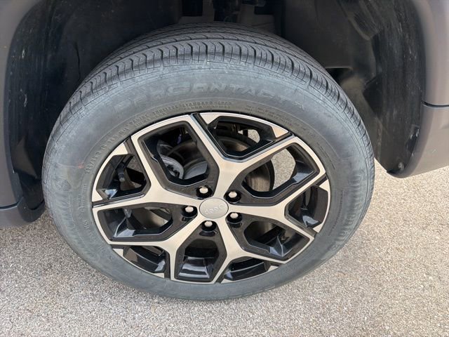 Used 2024 Jeep Compass Limited image 13