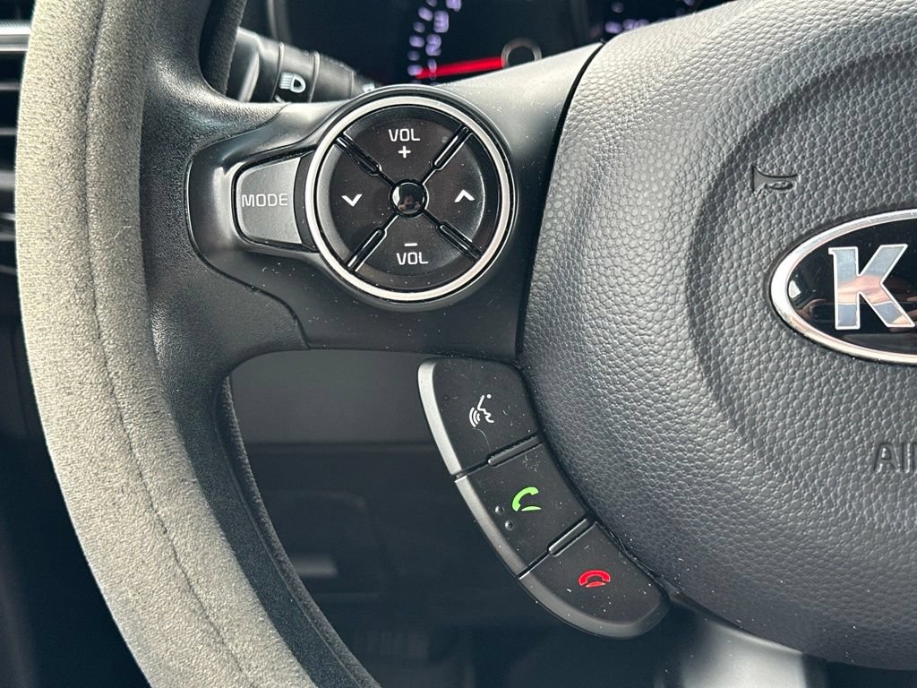 Used 2015 Kia Soul FWD image 20