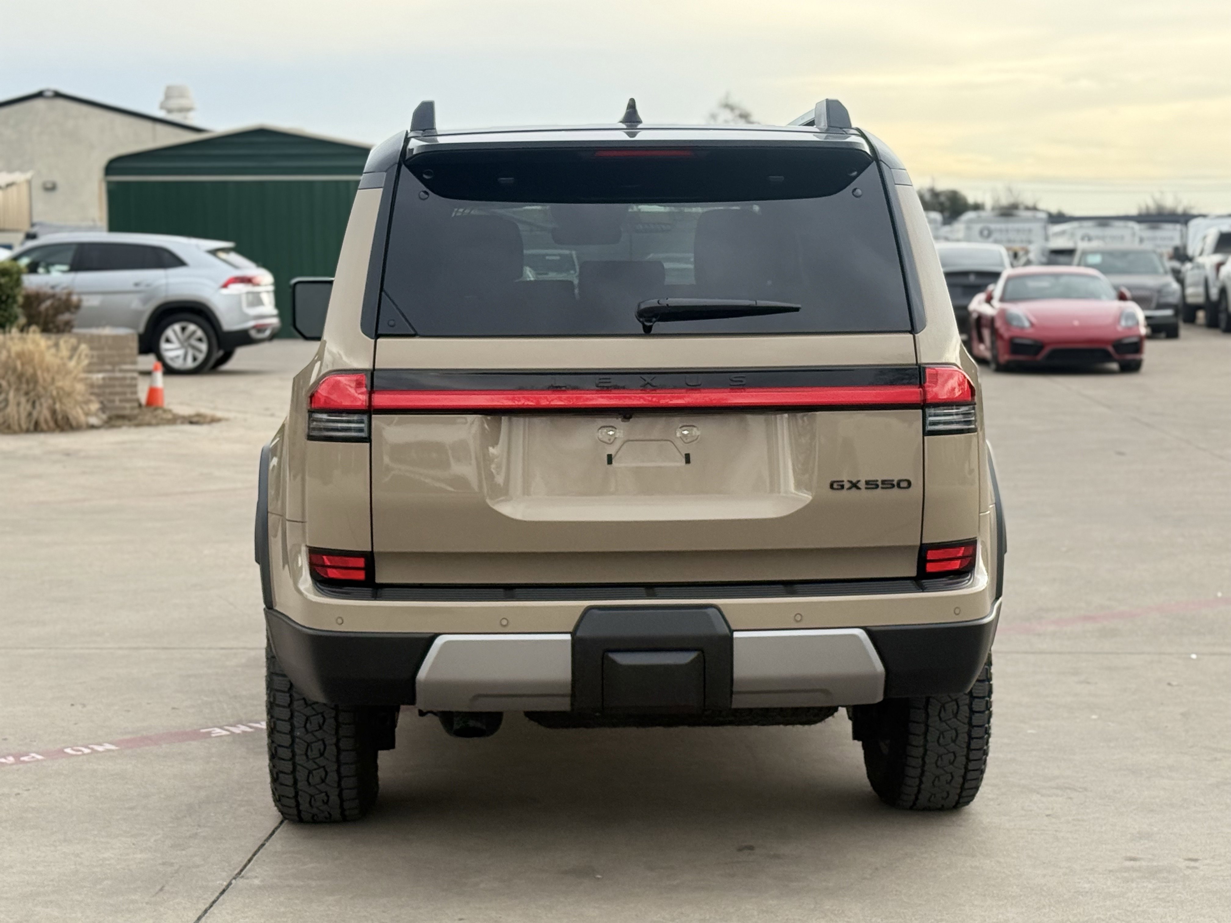 Used 2025 Lexus GX 550 image 6