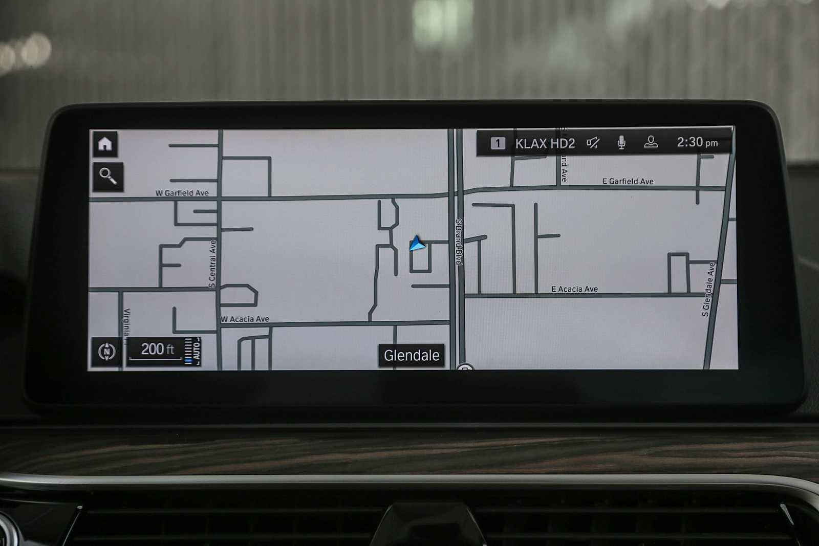 Certified 2023 BMW 530e w/ Convenience Package image 11