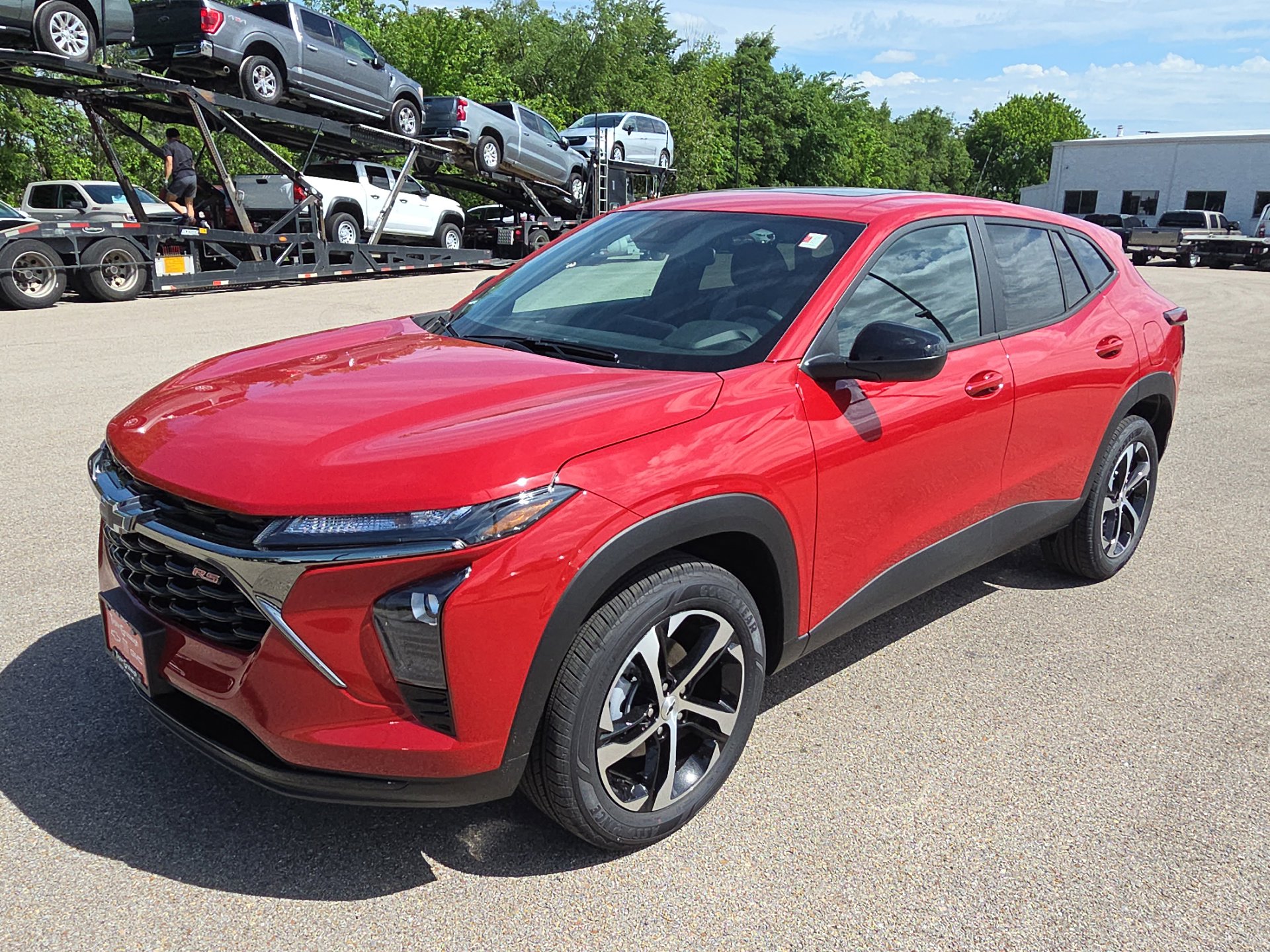 New 2026 Chevrolet Trax RS FWD image 4