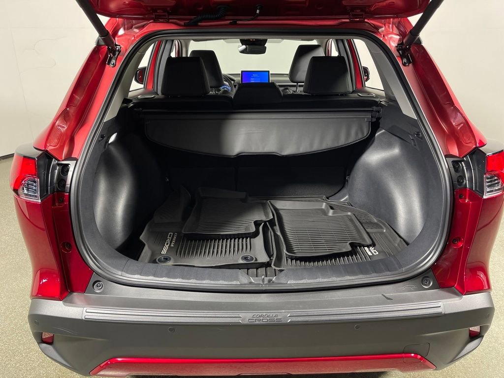 Certified 2026 Toyota Corolla Cross XLE w/ Convenience Package image 10