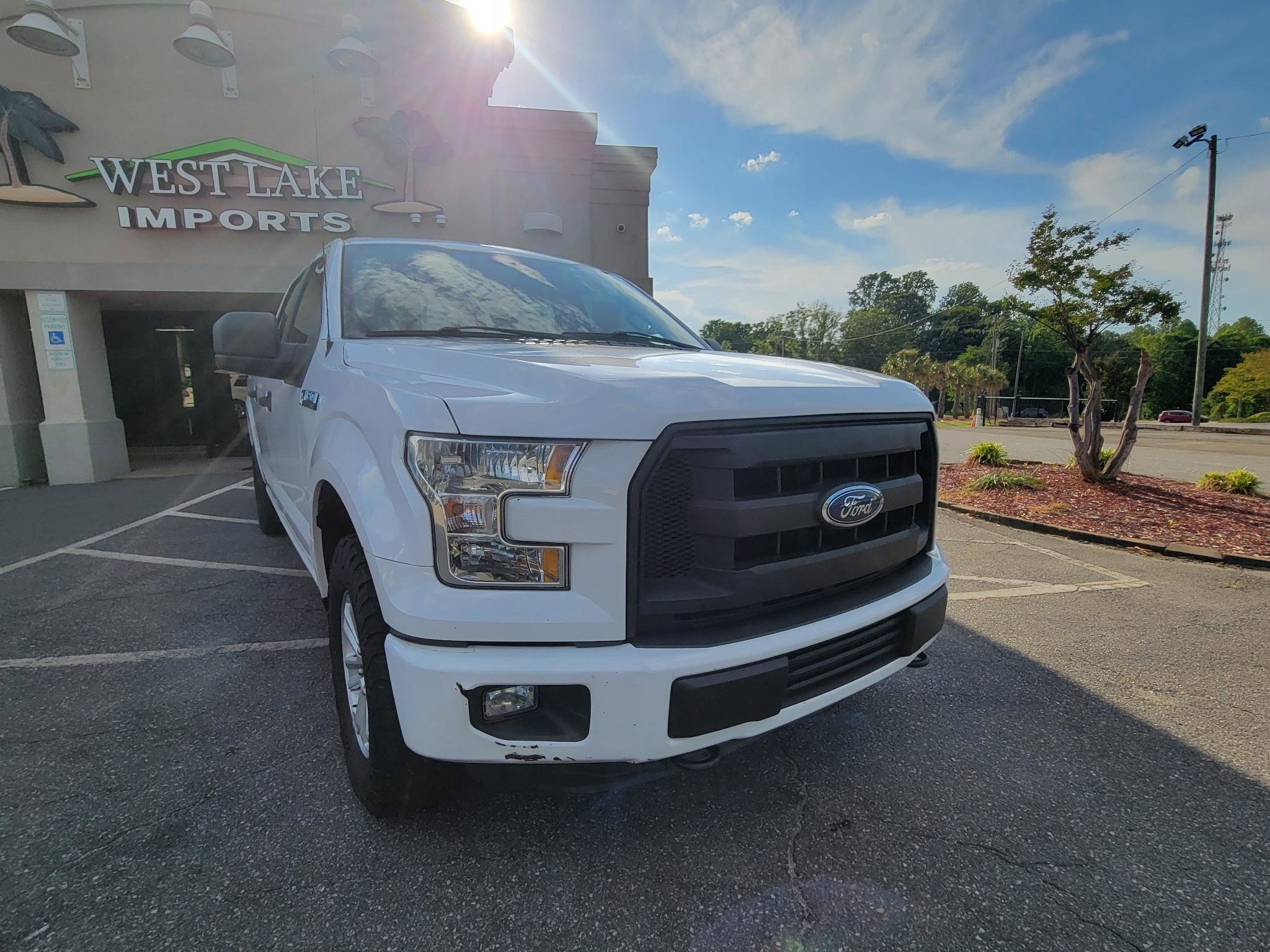 Used 2016 Ford F150 XL w/ Equipment Group 101A Mid AWD/4WD image 4