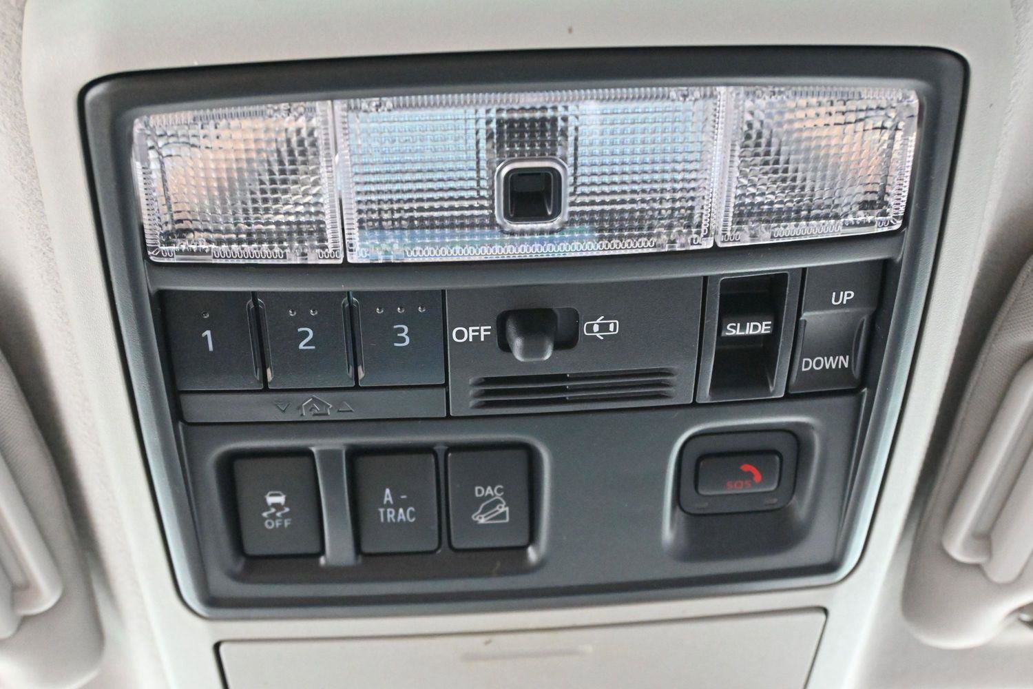 Used 2023 Toyota 4Runner 40th Anniversary SE AWD/4WD image 29