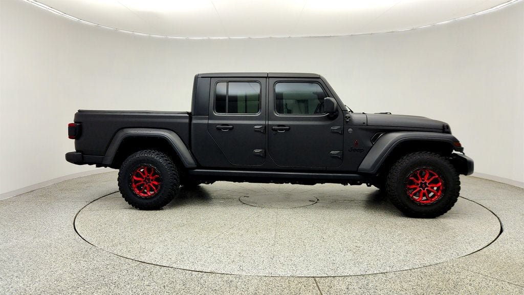 Used 2024 Jeep Gladiator Sport AWD/4WD image 4