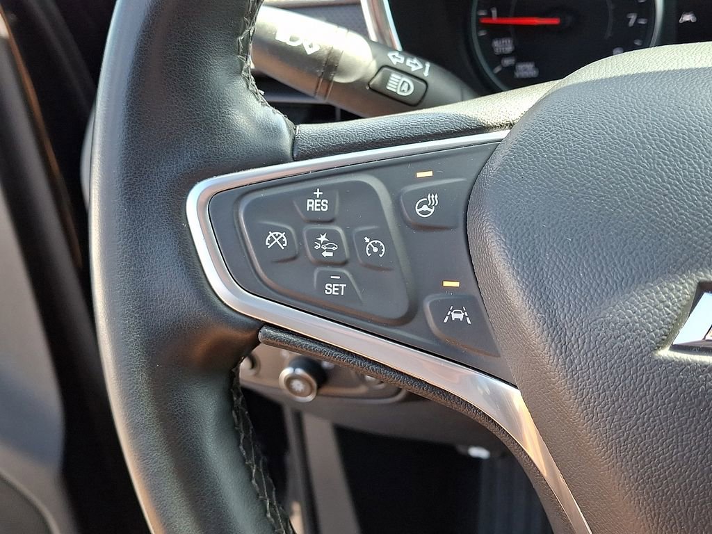 Used 2023 Chevrolet Equinox Premier image 22