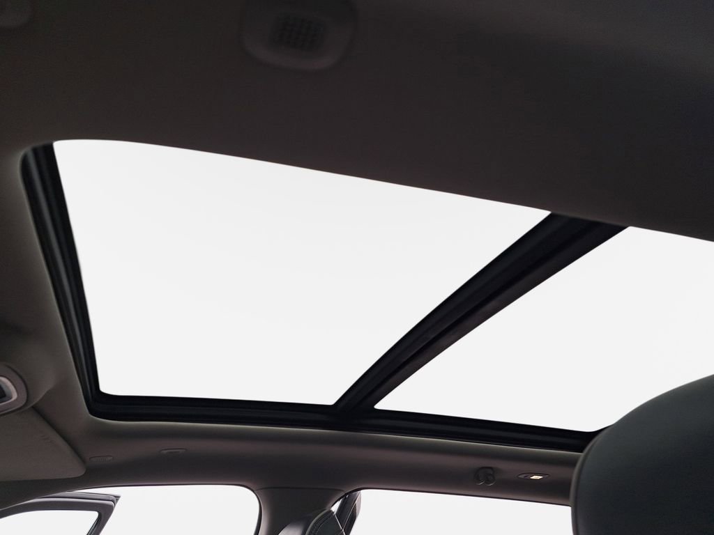 Used 2022 RAM 1500 Laramie image 30