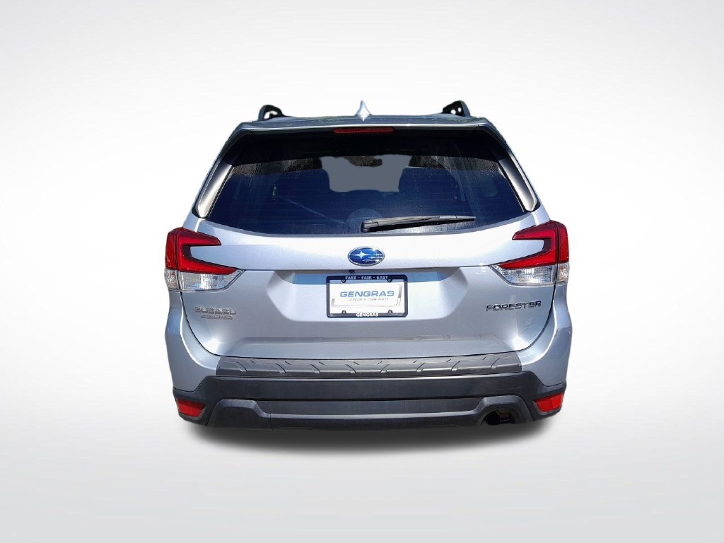 Used 2022 Subaru Forester Premium AWD/4WD image 7