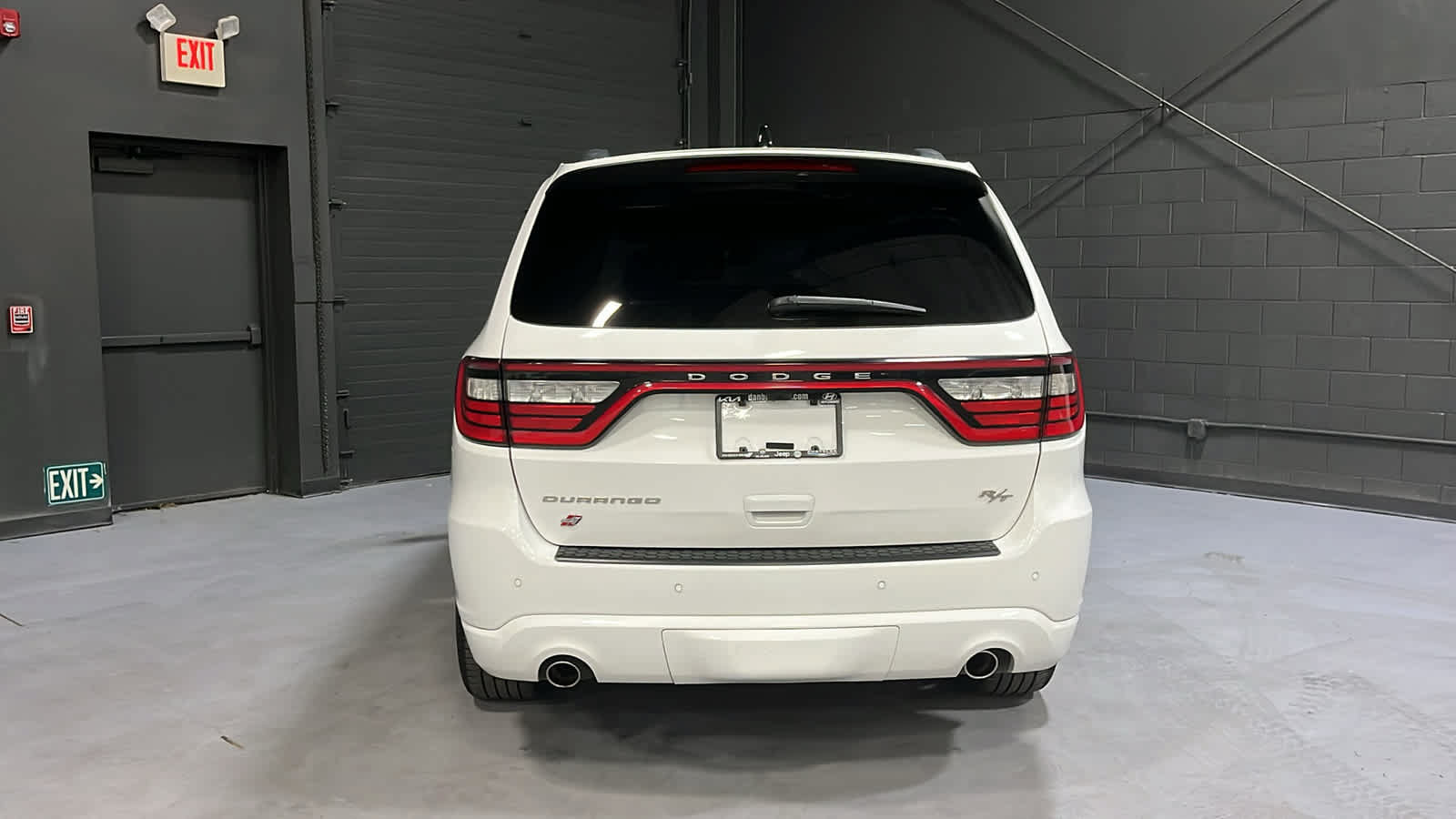 Used 2023 Dodge Durango R/T AWD/4WD image 5