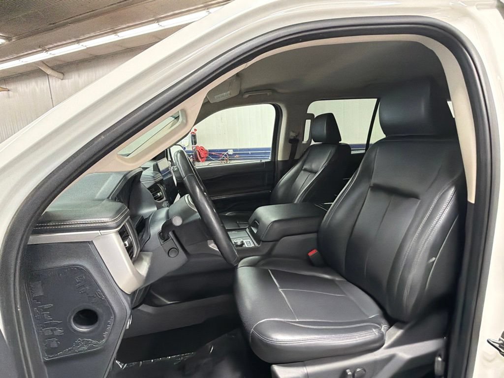 Used 2022 Ford Expedition Max XLT AWD/4WD image 14