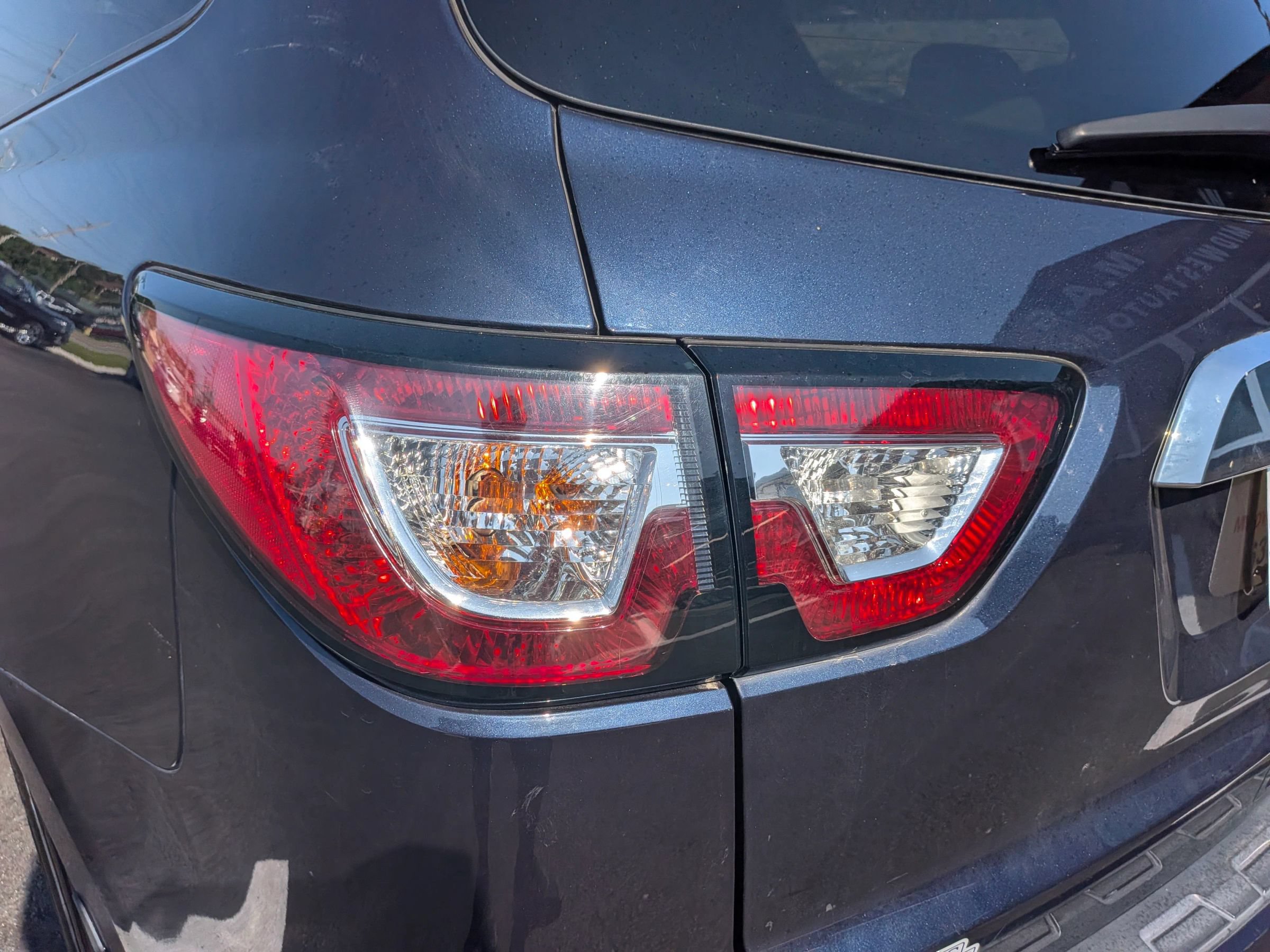Used 2015 Chevrolet Traverse LS FWD image 11