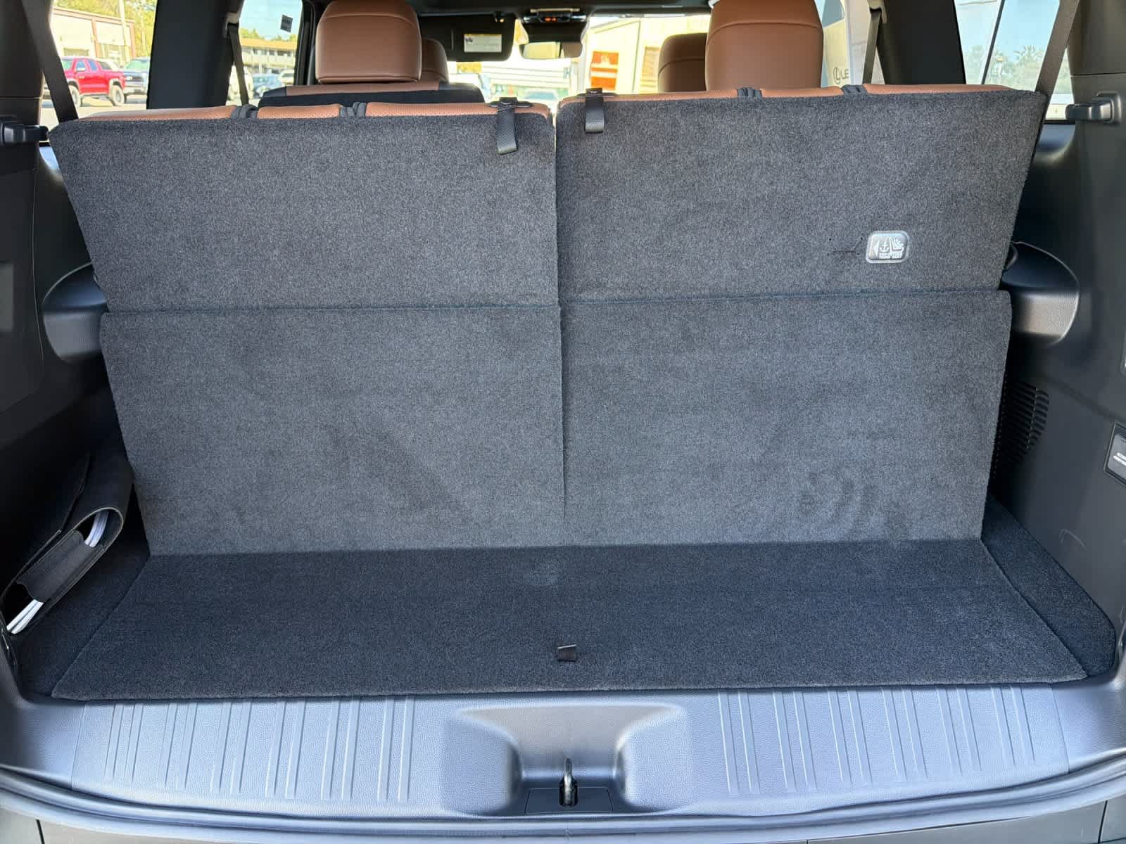 New 2026 Lexus GX 550 w/ Accessory Package (Z1) AWD/4WD image 17