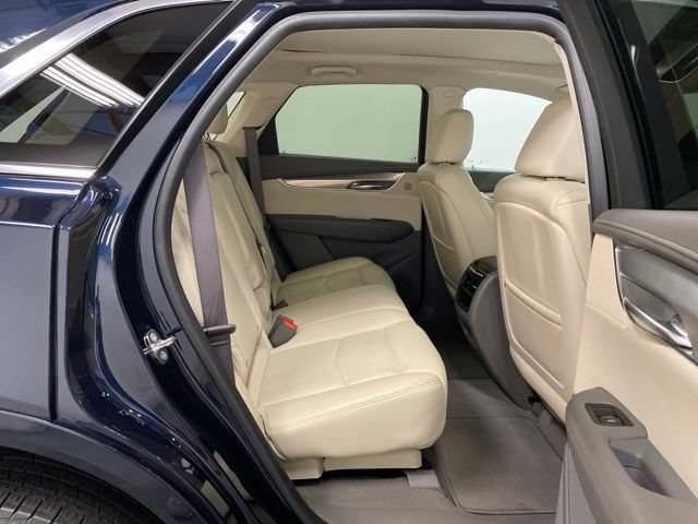 Used 2017 Cadillac XT5 Luxury w/ Driver Awareness Package AWD/4WD image 25