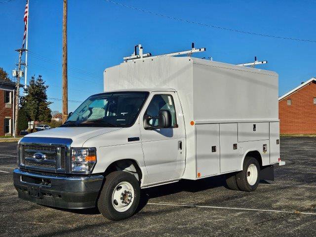 New 2024 Ford E-350 and Econoline 350 Super Duty w/ Power Windows & Locks Group image 5